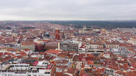 Dächer-Von-Madrid-Luftaufnahme-Winter-Bewölkter-Tag-Spanien